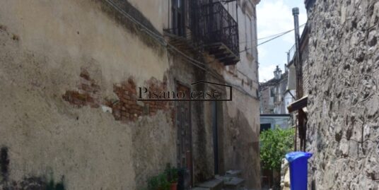 Rif. 16/25 VENDESI  🏡 Tre Soluzioni Abitative nel Cuore del Centro Storico di Rossano